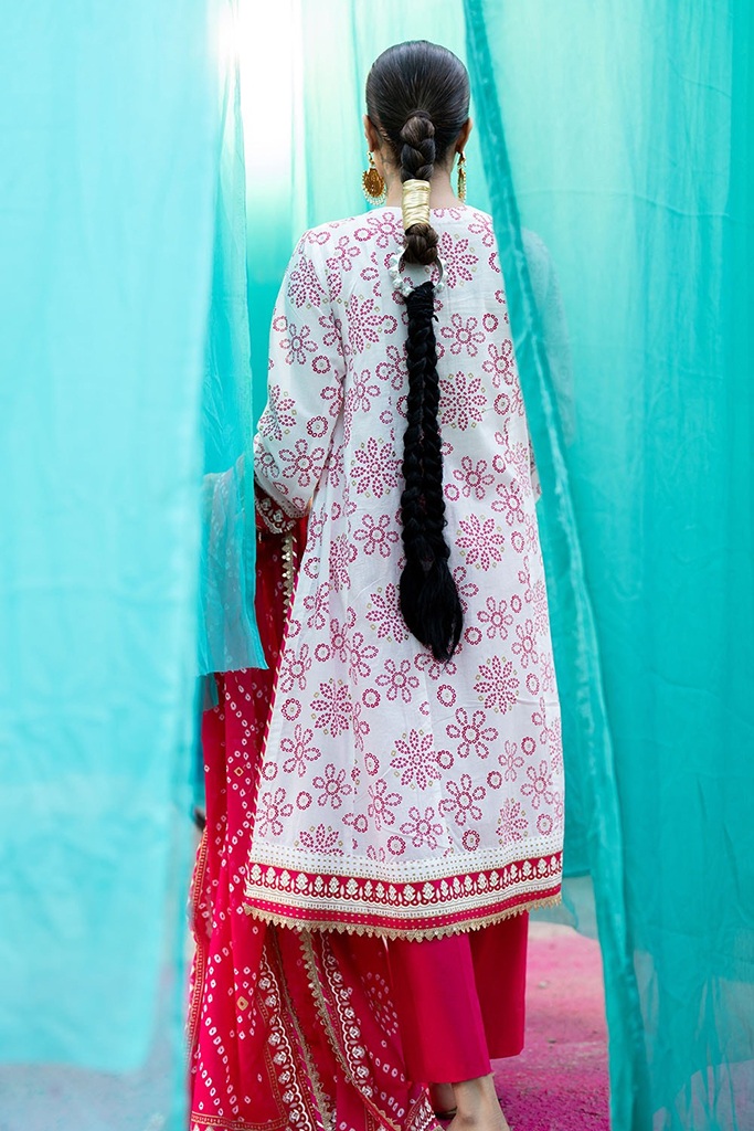 gold-n-lacquer-printed-lawn-dupaatz